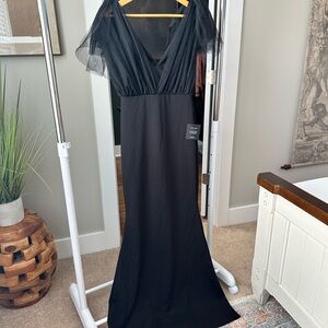 Elegant Black Evening Gown